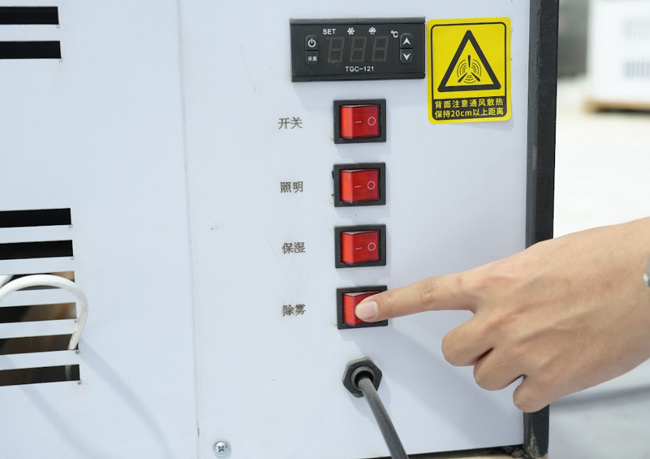 Bảng điều khiển tiện lợi