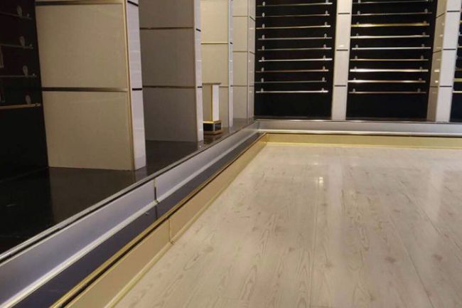 Ứng dụng của V inox 40x40