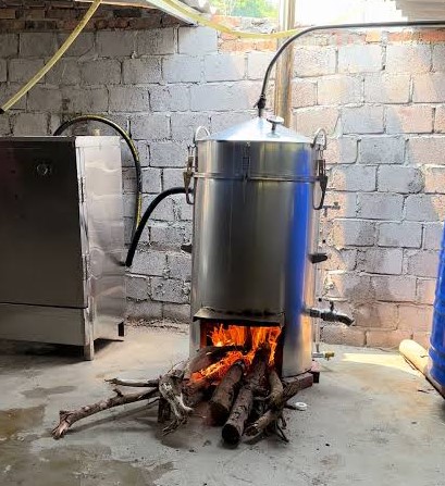 Nồi nấu rượu bằng củi 20kg tiết kiệm chi phí nhiên liệu