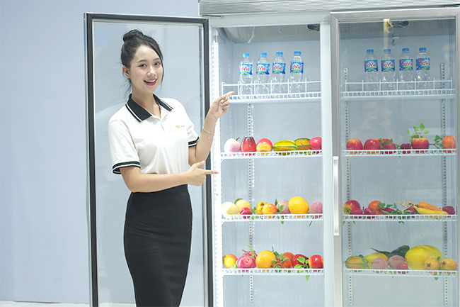 Cấu tạo tủ mát 3 cánh 3CM 1600L