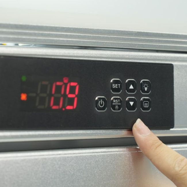 Vận hành tủ mát 2 cánh LC-1260FS