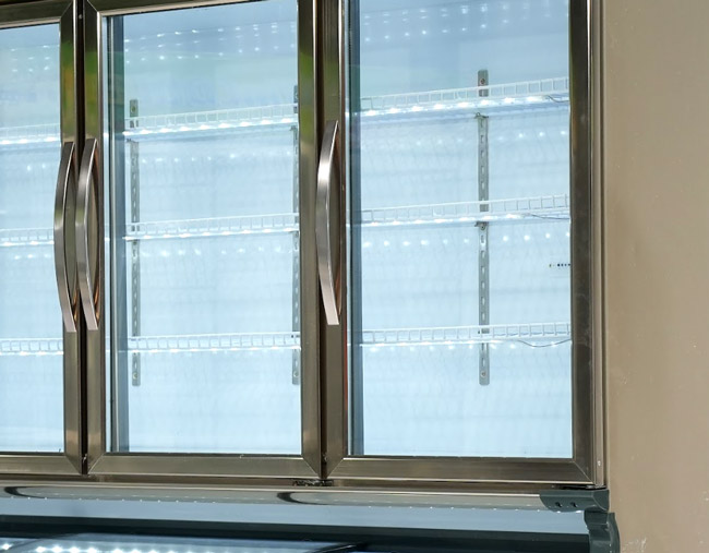 Thiết kế cửa mở độc lập