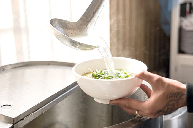 Ảnh hưởng chất lượng nước dùng phở