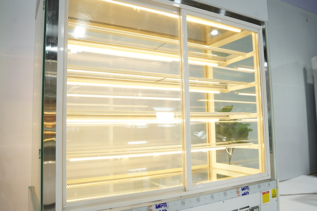 Cửa sau tiện lợi