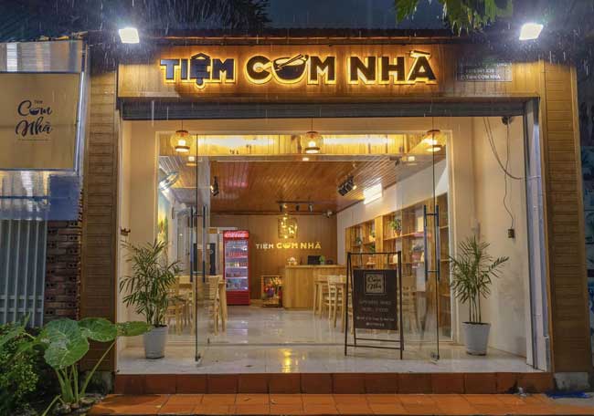 Yếu tố ảnh hưởng thiết kế quán cơm