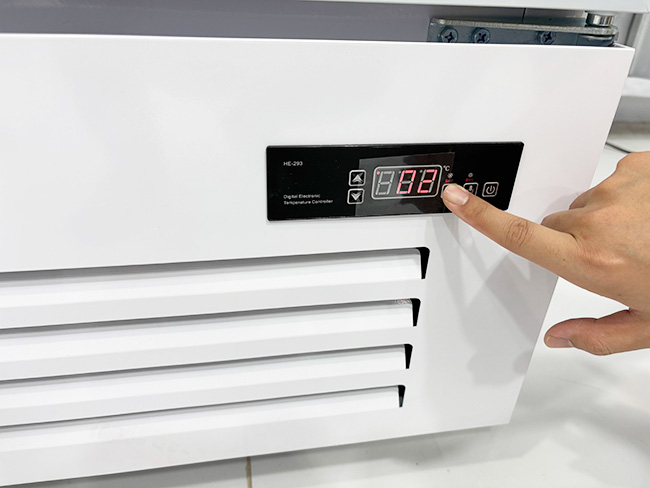 Điều chỉnh nhiệt độ tủ mát 1 cánh LC-338W