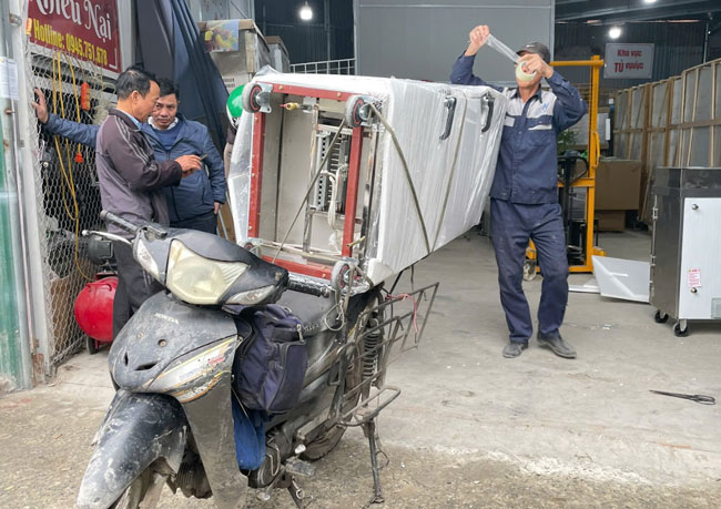 Tính phí giao tủ cơm 10 khay điện gas