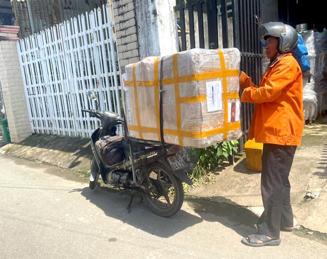 Tự vận chuyển hàng hóa