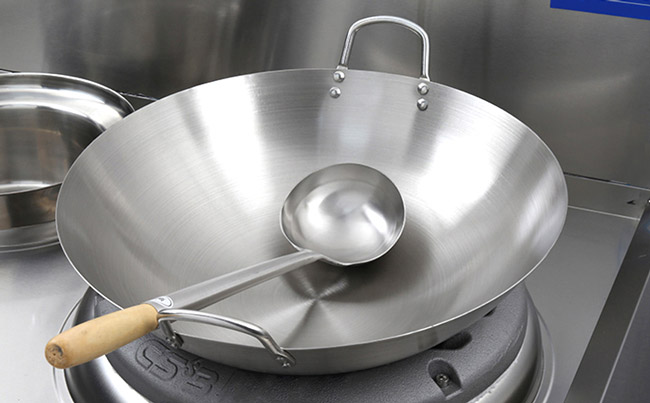 Chảo xào công nghiệp