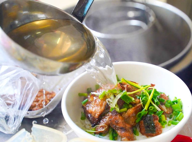 Nồi nấu bún phở miến