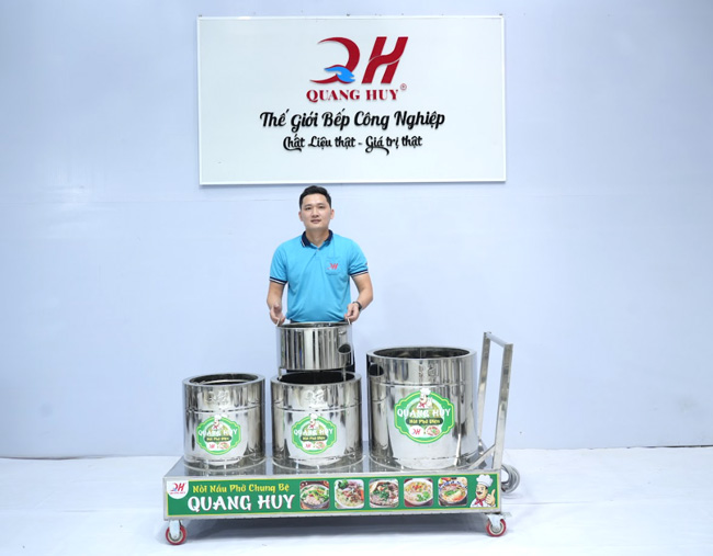 B&aacute;o gi&aacute; nồi phở điện chung bệ