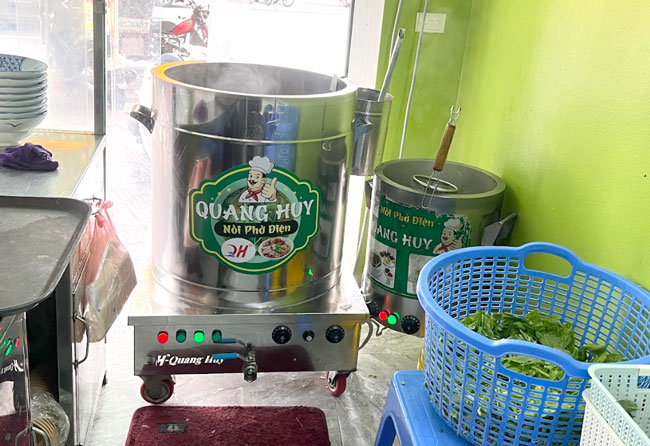 Nồi điện nấu b&uacute;n b&ograve; 100L