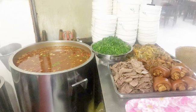 Nồi nấu bún bò Huế bằng điện