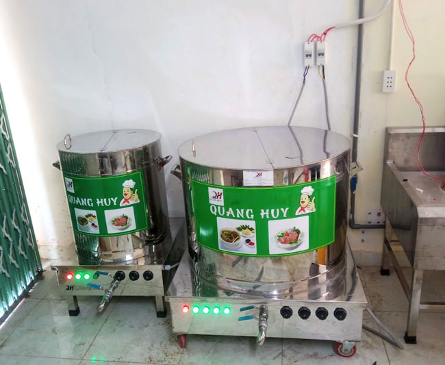 Nồi điện nấu bún bò Huế