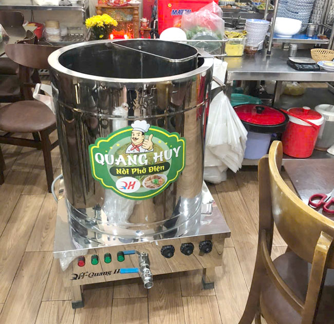 Nồi hầm xương nấu b&uacute;n phở 150L