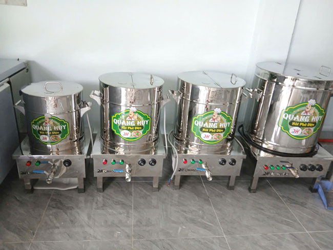 Nồi phở Quang Huy k&egrave;m ch&iacute;nh s&aacute;ch hậu m&atilde;i hấp dẫn