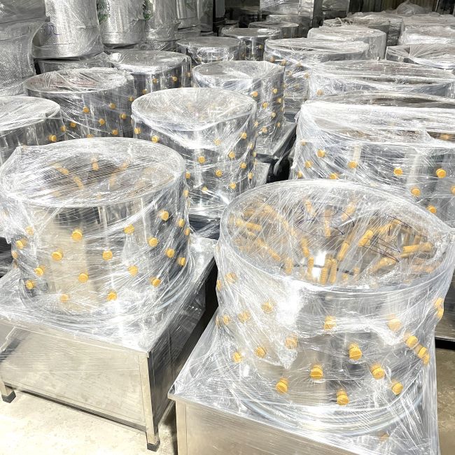 M&aacute;y vặt l&ocirc;ng g&agrave; sản xuất