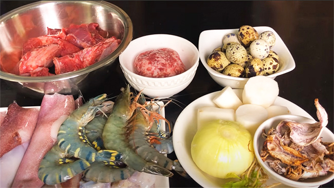 Nguyên liệu nấu hủ tiếu thơm ngon