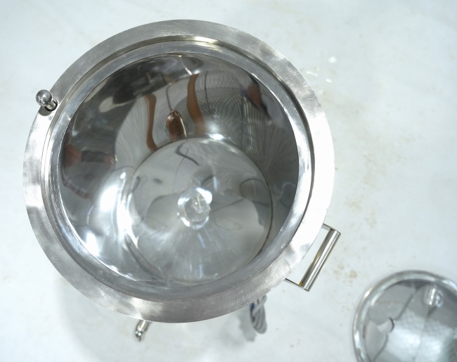 Chất liệu inox cao cấp