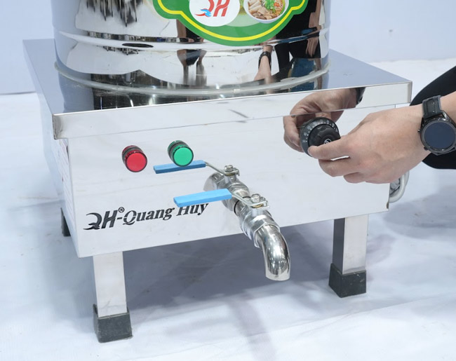 Bảng điều khiển nồi trụng