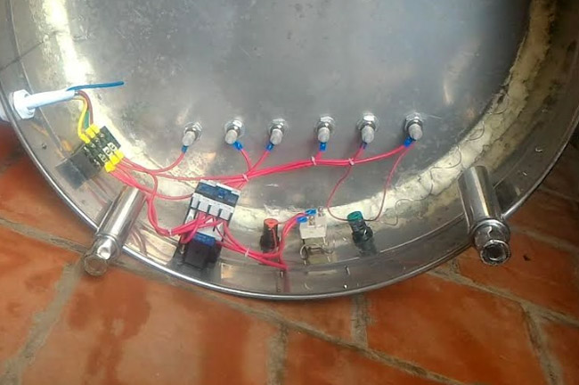 Rủi ro r&ograve; rỉ điện với h&agrave;ng thanh l&yacute;