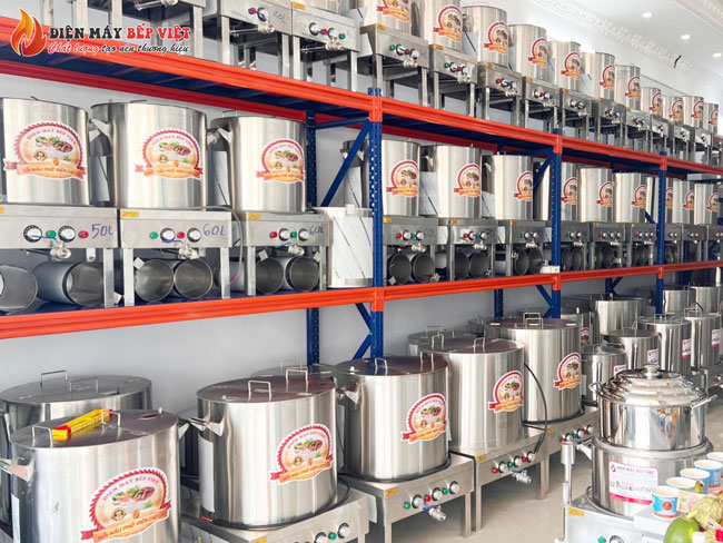 Nồi phở tại Điện m&aacute;y Bếp Việt