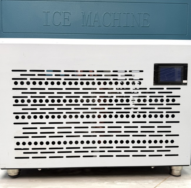 Hệ thống khe tản nhiệt 