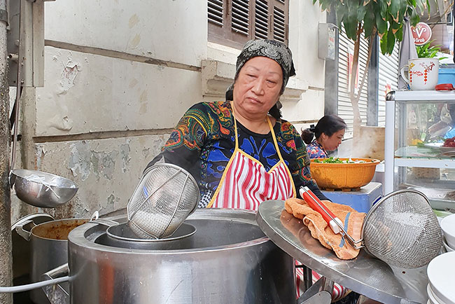Nồi nấu phở điện 100L phù hợp với những ai