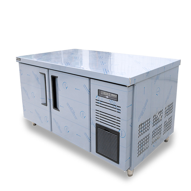 Tủ mát bàn chặt 450l 1800x760mm làm lạnh quạt gió HR18GZB- M760