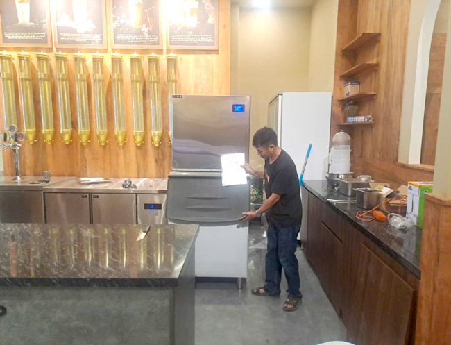 Máy làm đá viên - giải pháp đầu tư lâu dài