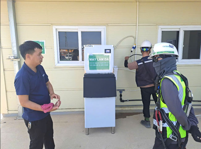 Vệ sinh và bảo dưỡng máy làm đá định kỳ