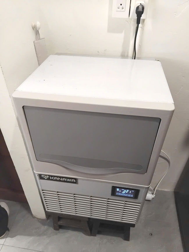 Kích thước máy làm đá viên mini