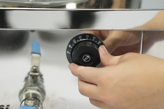 T&iacute;ch hợp rơ le cảm biến