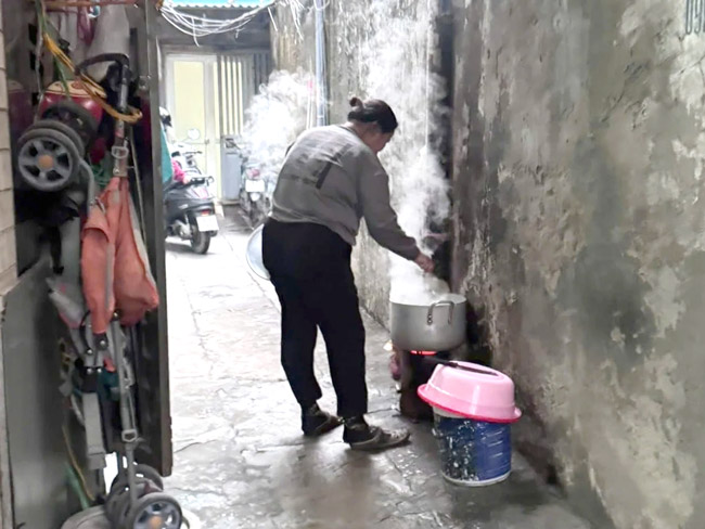 Nồi nước lèo dùng than ô nhiễm môi trường