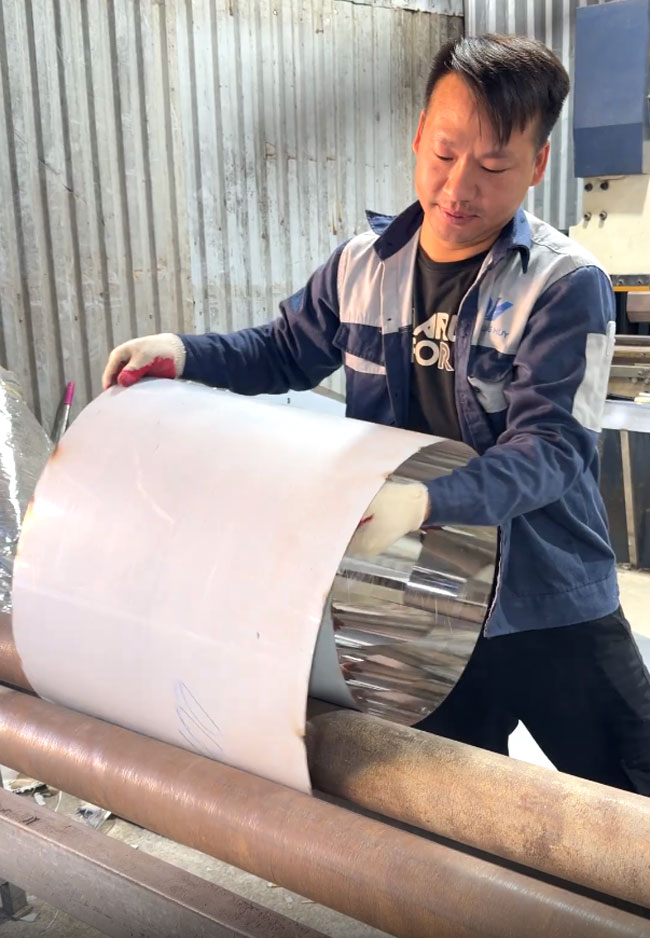 Uốn inox l&agrave;m th&acirc;n nồi