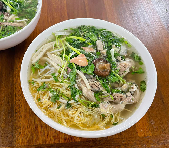 Bún thang nấu bằng nồi nấu phở điện 150L