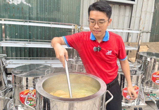 Nấu bánh canh