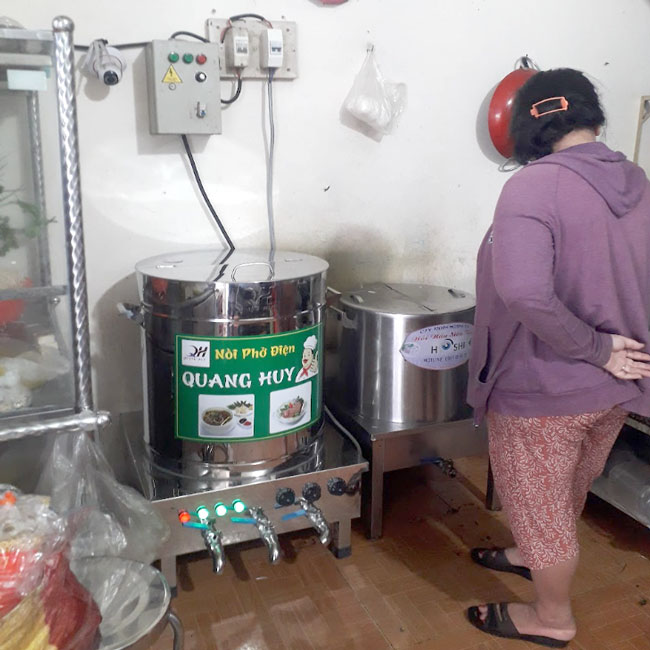 Vận hành nồi phở 3 ngăn tiện lợi