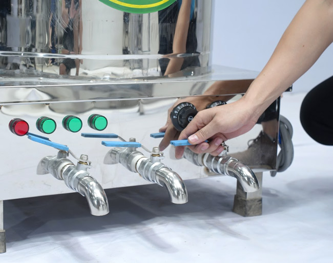 Van xả đáy nồi phở 3 ngăn