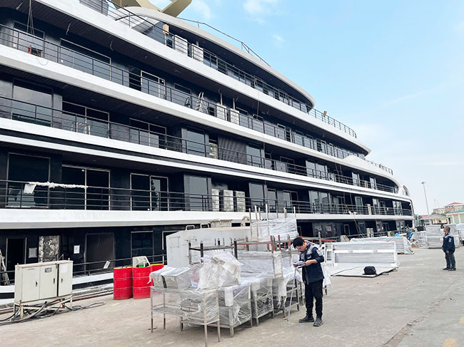 Vận chuyển dự án bếp ăn du thuyền Celina Hải Phòng