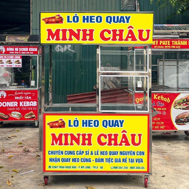 Xe bánh mì heo quay