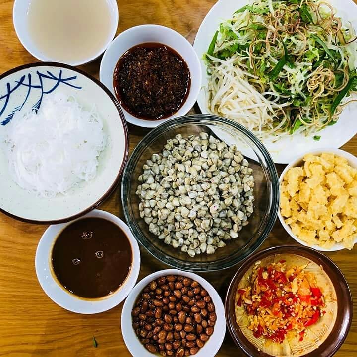 Nguyên liệu chính nấu cơm hến