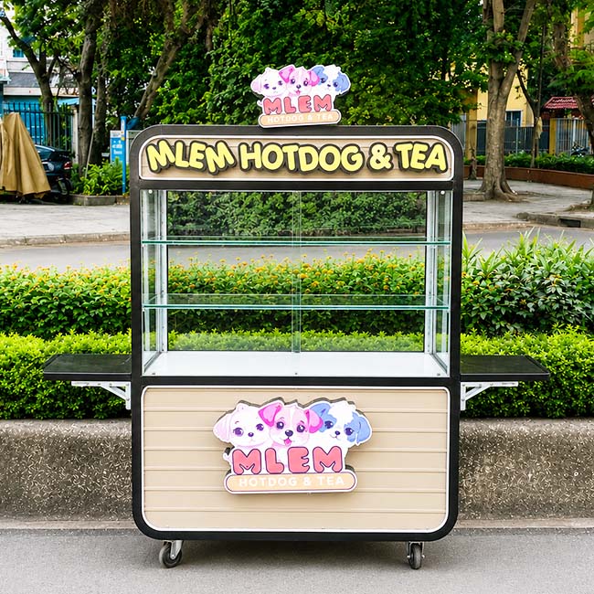 Xe bán Hotdog mở trong trung tâm thương mại