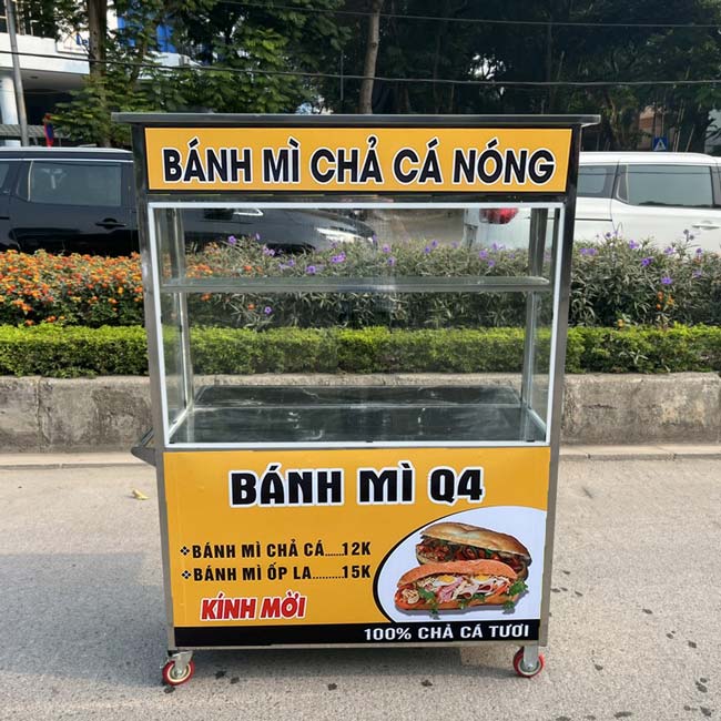 Mẫu xe bánh mì chả cá
