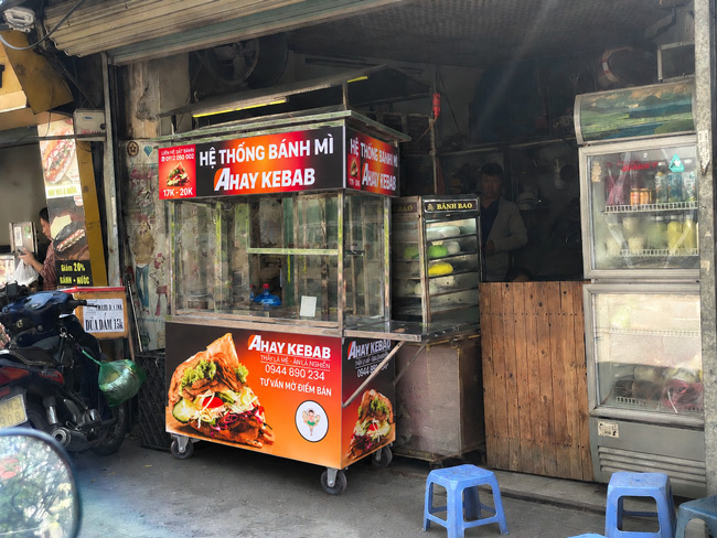 Bố trí phù hợp với đặc thù bán bánh mì Kebab