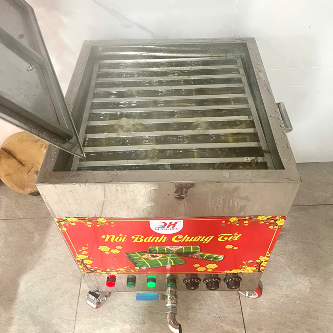 Chủ động nguồn nhiệt khi luộc bánh