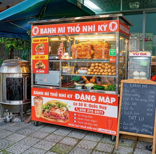 Kiểm tra bánh xe, khung xe và các bộ phận định kỳ