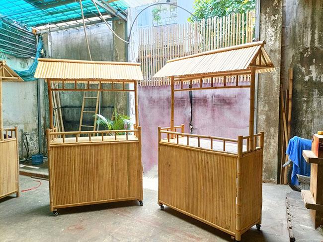 Kiểm tra bố cục khu vực thao tác trước khi đặt xe