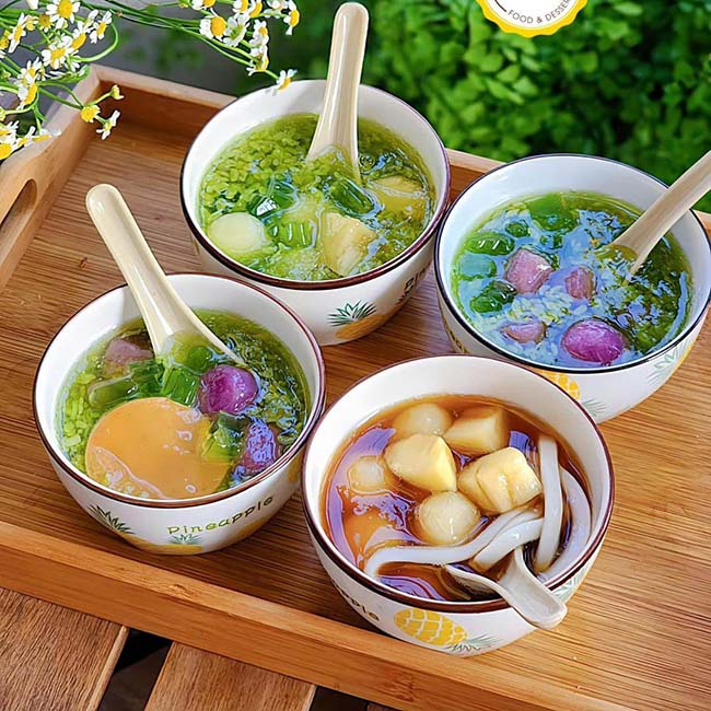 Kinh foanh chè trên xe đẩy bán chè tiệm chè trên mây
