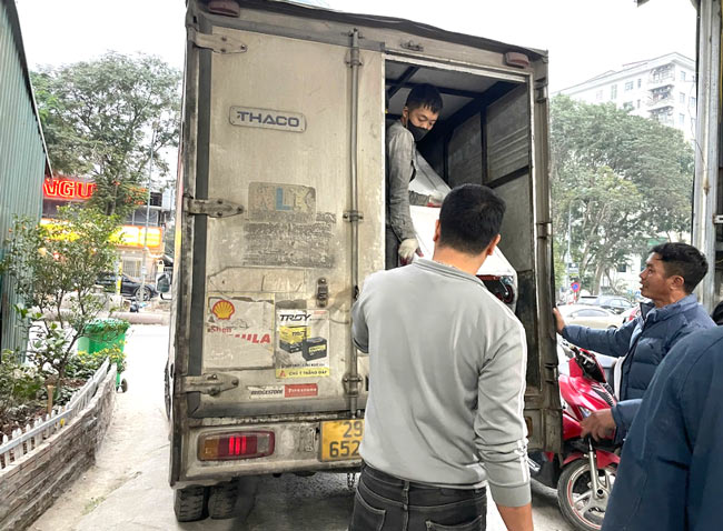 Lưu ý khi vận chuyển xe bằng xe tải